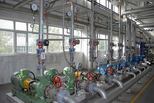 ���̰���